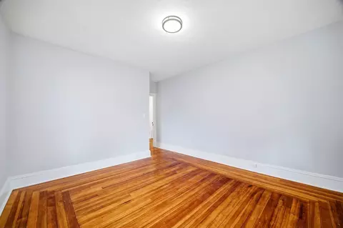 Bedroom - 43-45 Dexter St, Springfield, MA 01105 photo 3 of 10