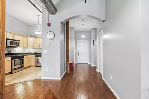 Entry Way - 82-88 Winter St #2B, Worcester, MA 01604 photo 3 of 5