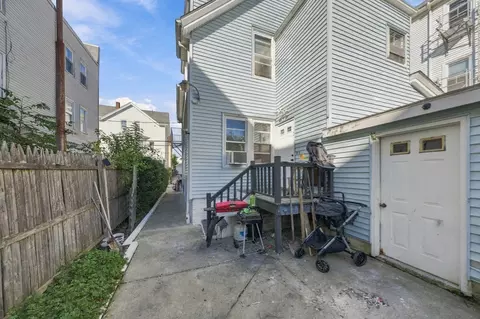 Exterior - 97 Canonicus St, Fall River, MA 02723 photo 5 of 8