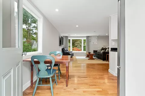 Entry Way - 877 Bumps River Rd, Centerville, MA 02632 photo 3 of 4
