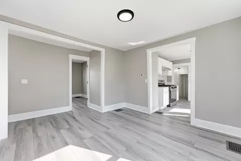 Other - 195 Jasper St, Springfield, MA 01109 photo 2 of 10