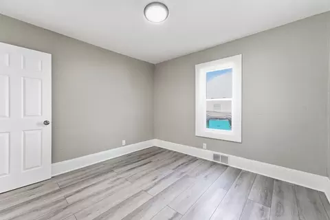 Bedroom - 195 Jasper St, Springfield, MA 01109 photo 4 of 4