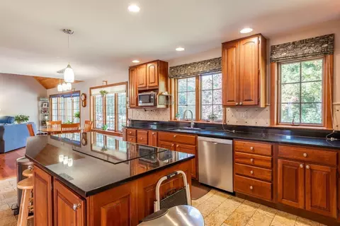 Kitchen - 61 Plain Rd, Hatfield, MA 01038 photo 2 of 4