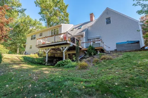 Exterior - 61 Plain Rd, Hatfield, MA 01038 photo 5 of 7