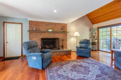 Living - 61 Plain Rd, Hatfield, MA 01038 photo 3 of 7