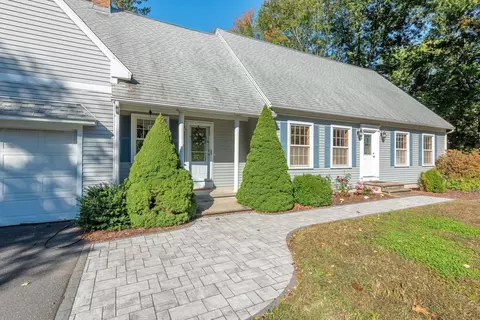 Exterior - 61 Plain Rd, Hatfield, MA 01038 photo 2 of 7
