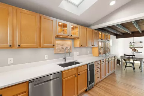Kitchen - 11 Marsh Ave, Beverly, MA 01915 photo 5 of 5