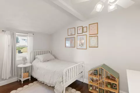 Bedroom - 11 Marsh Ave, Beverly, MA 01915 photo 6 of 6