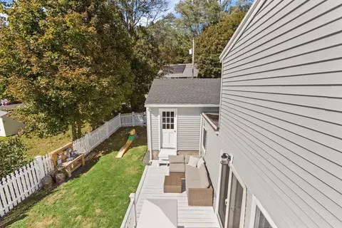 Exterior - 11 Marsh Ave, Beverly, MA 01915 photo 7 of 9