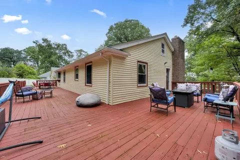 Exterior - 30 W Sutton Rd, Sutton, MA 01590 photo 6 of 7