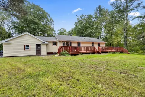 Exterior - 30 W Sutton Rd, Sutton, MA 01590 photo 5 of 7