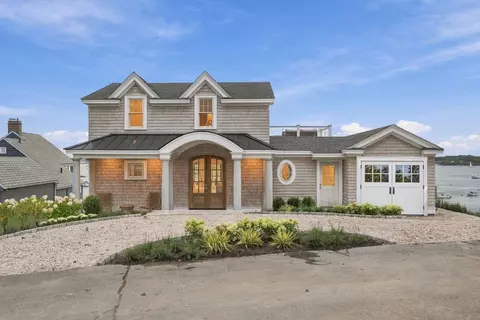 Exterior - 11 Kenneth Rd, Marblehead, MA 01945 photo 2 of 4