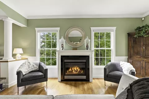 Living - 31 Trefry Ln, Stow, MA 01775 photo 3 of 5