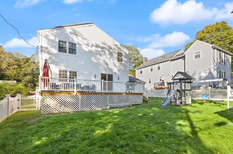 Exterior - 6 Longworth Rd, Worcester, MA 01602 photo 3 of 8