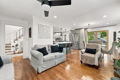 Entry Way - 45 Sidney Ave, Lynn, MA 01902 photo 2 of 3
