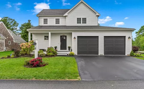 106 White Clover Trl, Plymouth, MA 02360