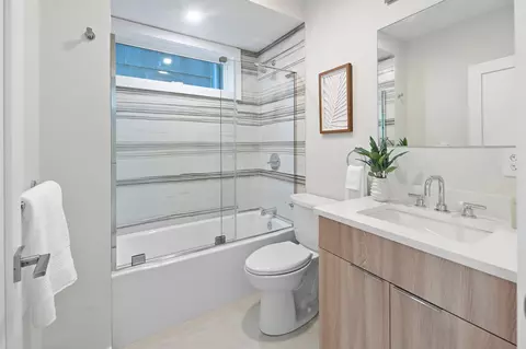 Bath - 46 Everett St #2, Boston, MA 02128 photo 3 of 3