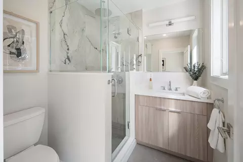 Bath - 46 Everett St #2, Boston, MA 02128 photo 1 of 3