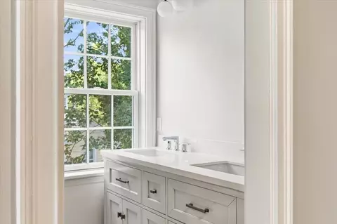 Bath - 160 Hersey St, Hingham, MA 02043 photo 3 of 6