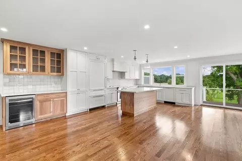 Kitchen - 160 Hersey St, Hingham, MA 02043 photo 6 of 9