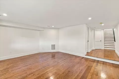Living - 160 Hersey St, Hingham, MA 02043 photo 7 of 7