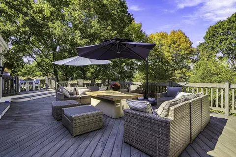 Exterior - 8 Hearthridge Dr, Canton, MA 02021 photo 6 of 10