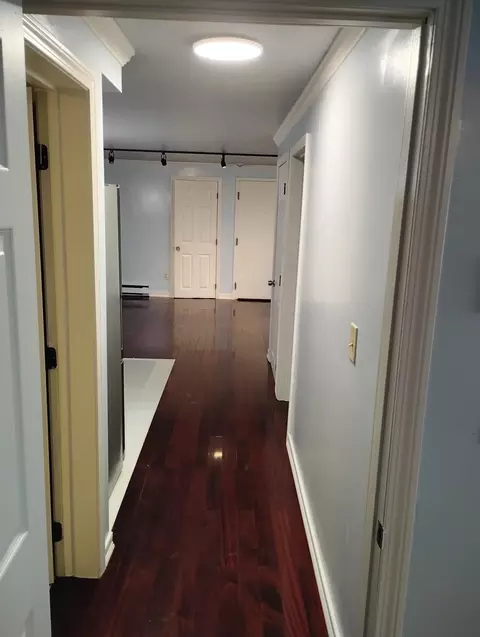 Entry Way - 11 Hulbert Rd # B, Worcester, MA 01603 photo 1 of 1