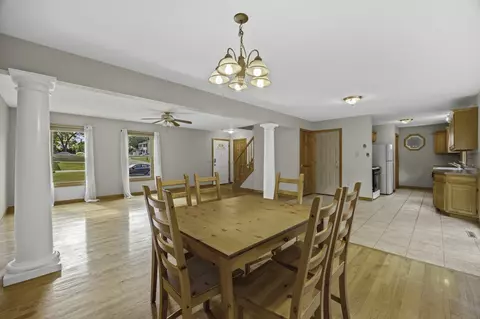 Dining - 35 Lemnos Ln, Springfield, MA 01119 photo 3 of 3