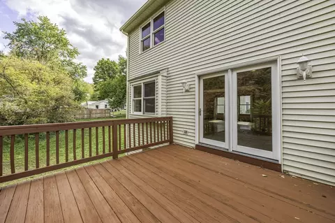 Exterior - 35 Lemnos Ln, Springfield, MA 01119 photo 4 of 5