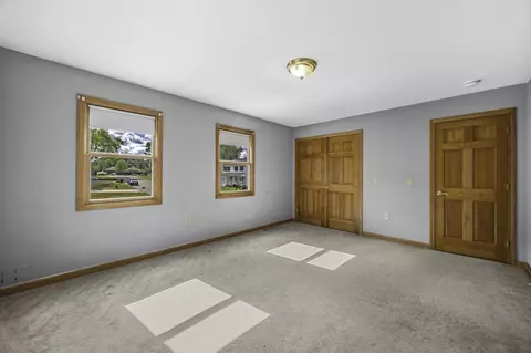 Bedroom - 35 Lemnos Ln, Springfield, MA 01119 photo 4 of 7