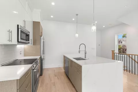 Kitchen - 108 Allston St #D, Boston, MA 02134 photo 6 of 8
