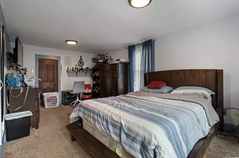 Bedroom - 19 Suffolk St, Springfield, MA 01109 photo 6 of 8