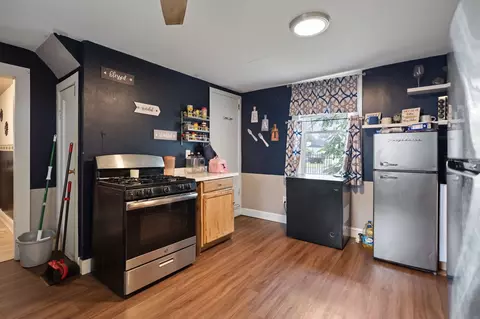 Other - 19 Suffolk St, Springfield, MA 01109 photo 2 of 5