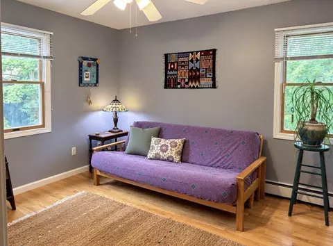 Bedroom - 2 Grandview Ln, Easthampton, MA 01027 photo 1 of 4