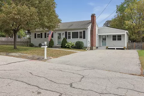 2 Azalea Rd, Newburyport, MA 01950