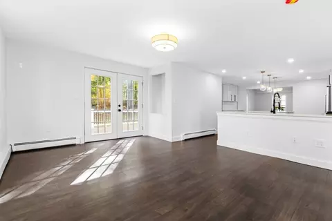 Living - 21 Fairfield St, Maynard, MA 01754 photo 1 of 5