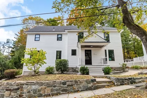 Exterior - 21 Fairfield St, Maynard, MA 01754 photo 2 of 5