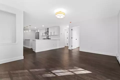 Living - 21 Fairfield St, Maynard, MA 01754 photo 3 of 5