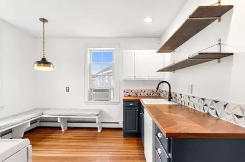 Kitchen - 401 Cabot St #4, Beverly, MA 01915 photo 6 of 7