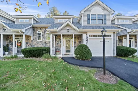 25 Stonebury Way #25, Tewksbury, MA 01876