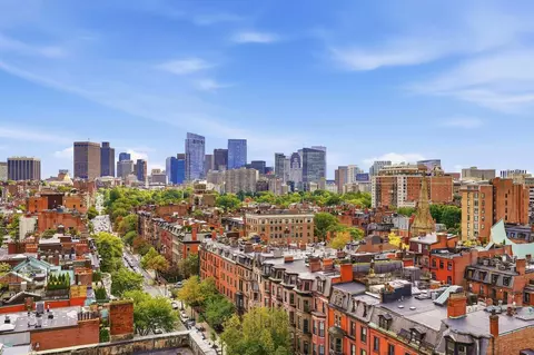 180 Beacon St #15A, Boston, MA 02116