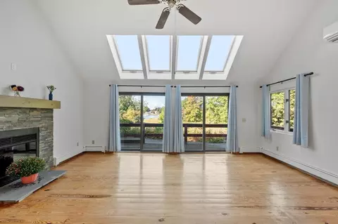 Living - 7 Hutton St, Danvers, MA 01923 photo 2 of 6