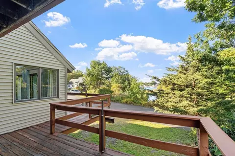 Exterior - 7 Hutton St, Danvers, MA 01923 photo 3 of 6