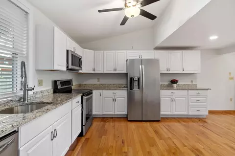 Kitchen - 7 Hutton St, Danvers, MA 01923 photo 4 of 4