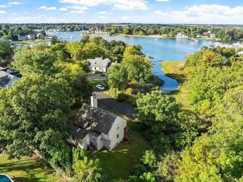 View/Area - 7 Hutton St, Danvers, MA 01923 photo 3 of 8