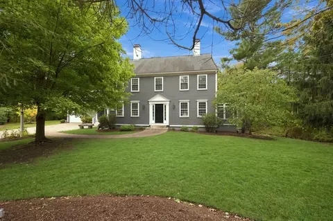 230 South St, Norwell, MA 02061