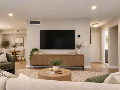 Living - 6 Beals Cove Rd #G, Hingham, MA 02043 photo 3 of 6
