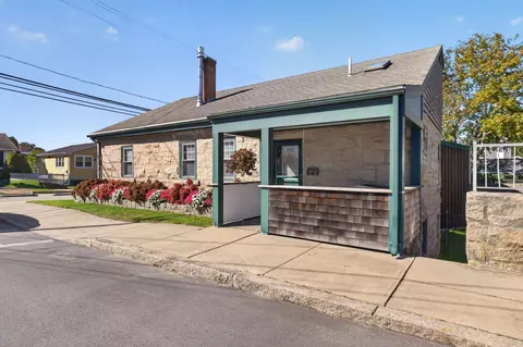 Exterior - 1478 Locust St, Fall River, MA 02723 photo 3 of 14