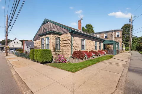 Exterior - 1478 Locust St, Fall River, MA 02723 photo 5 of 14