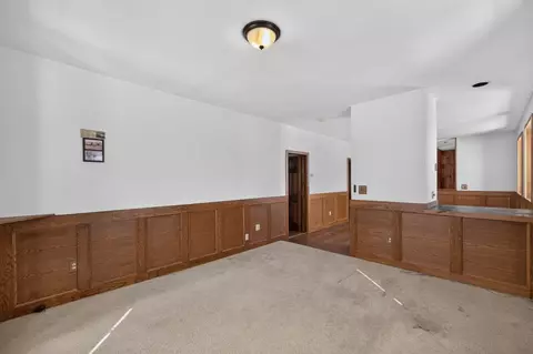Living - 1478 Locust St, Fall River, MA 02723 photo 4 of 8